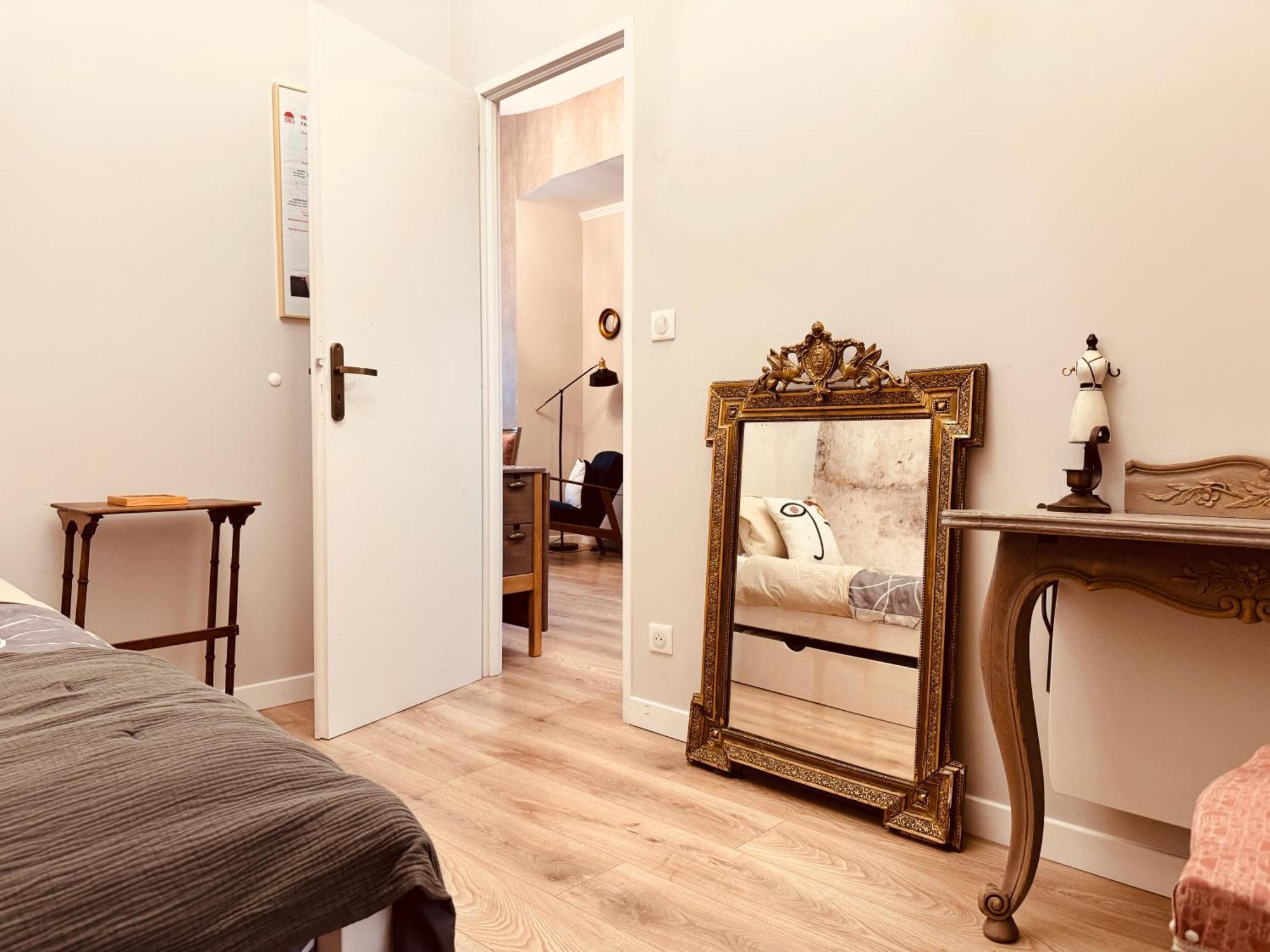Le Tailleur, Centre Historique, Fibre, Climatisation, Ess, Rez-De-Chaussee, Bedinshop Romans-sur-Isere Exterior photo