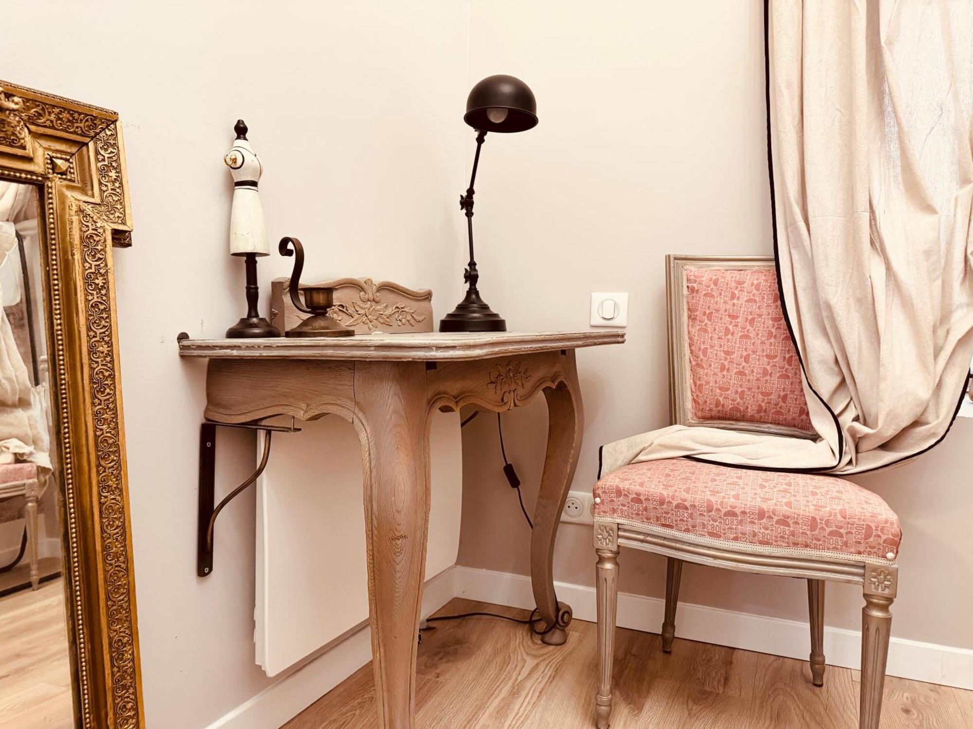 Le Tailleur, Centre Historique, Fibre, Climatisation, Ess, Rez-De-Chaussee, Bedinshop Romans-sur-Isere Exterior photo